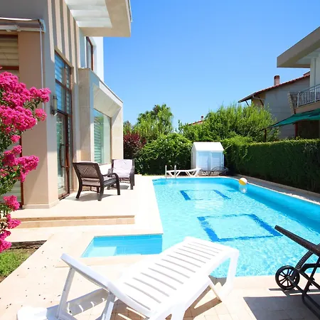 Villa Paradise Town - Elite *